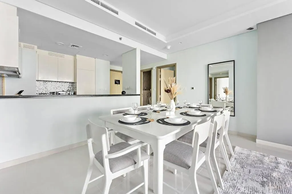 Stonetree - Paramount 3Br - Panoramic View Dubai Apartment