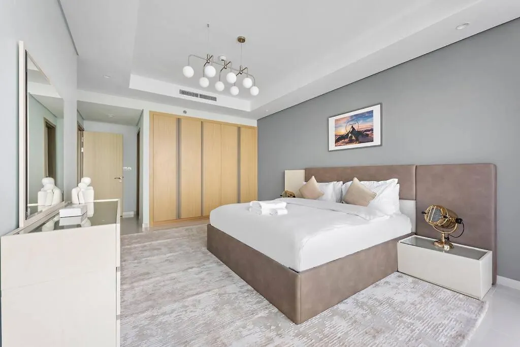 Stonetree - Paramount 3Br - Panoramic View Dubai