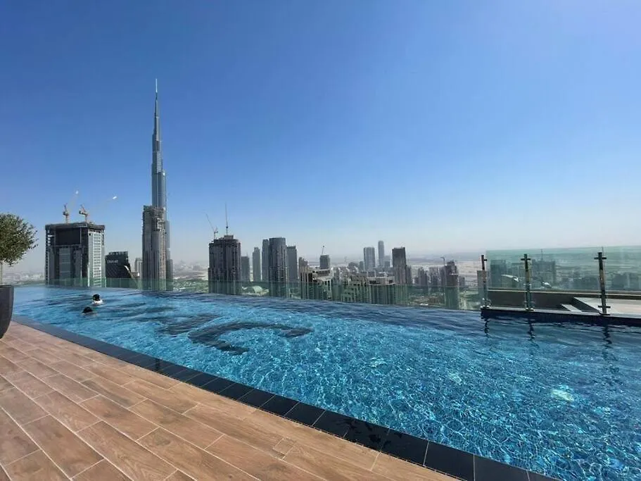 Stonetree - Paramount 3Br - Panoramic View Dubai Apartment
